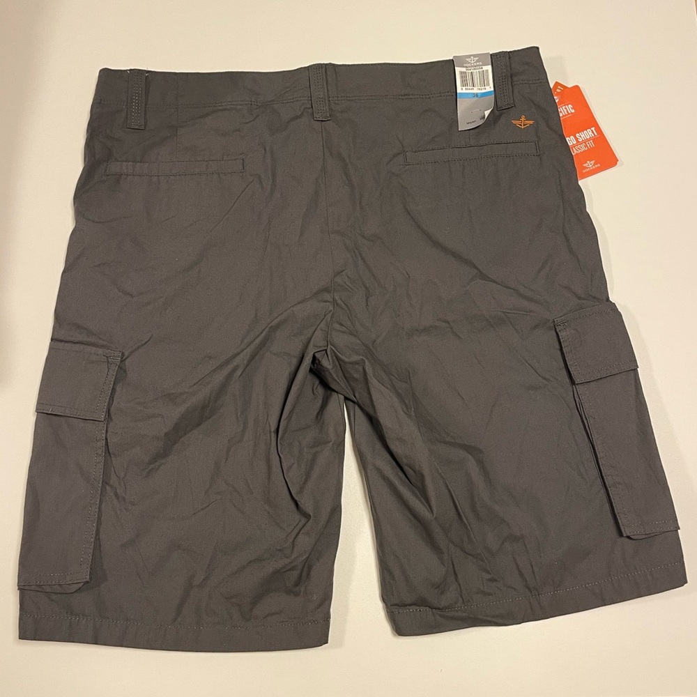 Dockers Dark Gray Cargo Shorts for Men - Picture 2 of 8